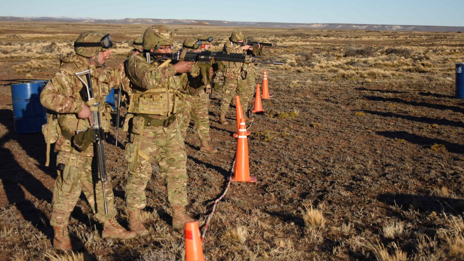 ATENCIÓN: prácticas de tiro con munición de guerra