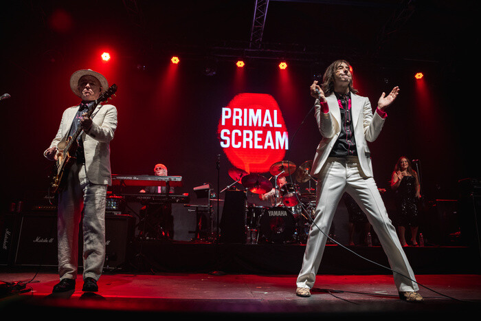 Primal Scream, entre el rock y el dance, la descoció en el C Art Media Primal Scream, entre el rock y el dance, la descoció en el C Art Media