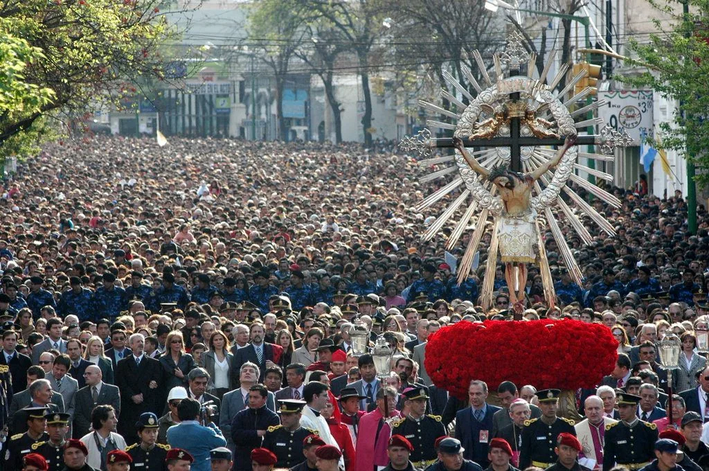 procesion-milagro.webp procesion-milagro.webp