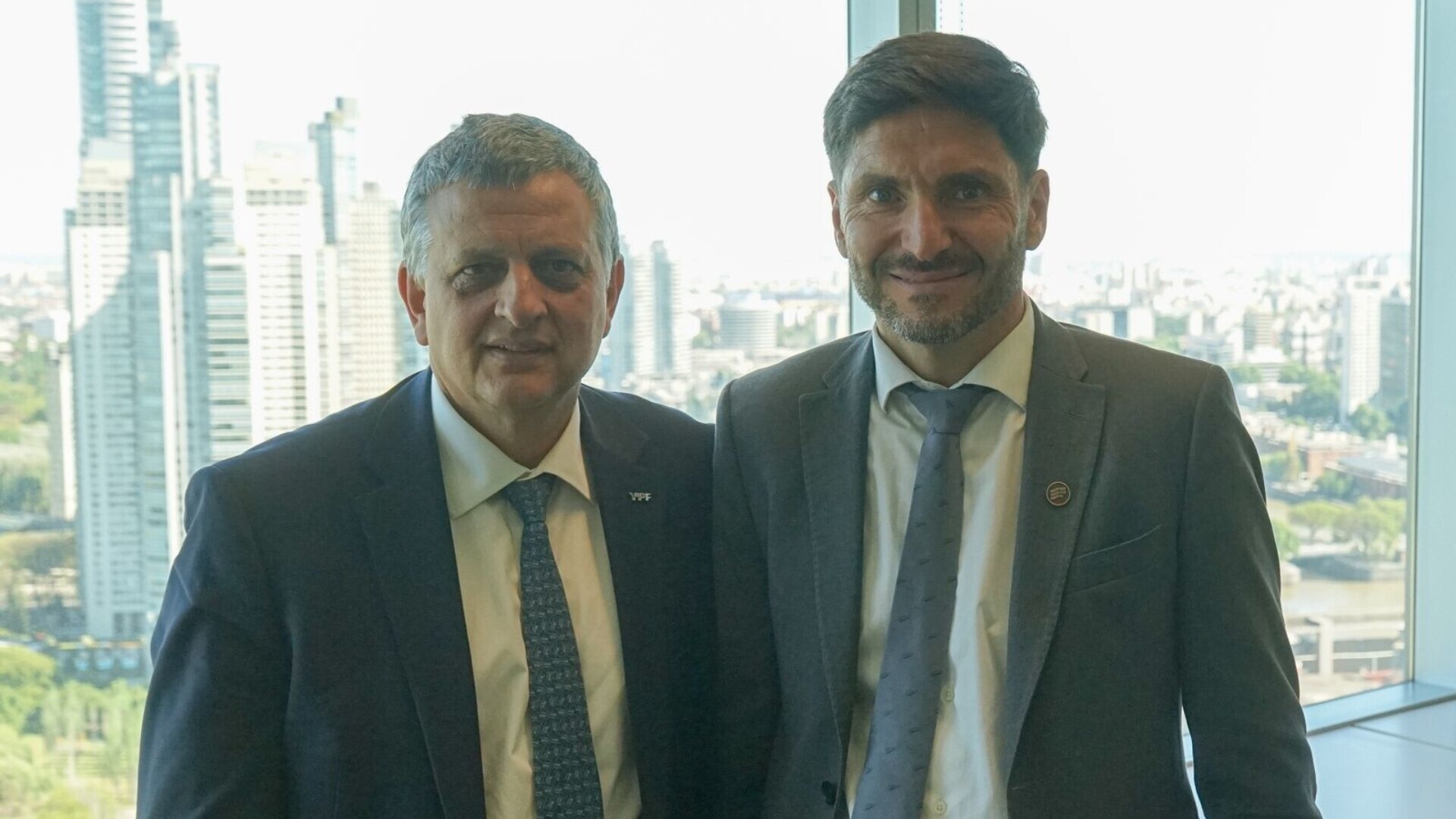 Pullaro propuso que las empresas santafesinas integren la red de proveedores de YPF