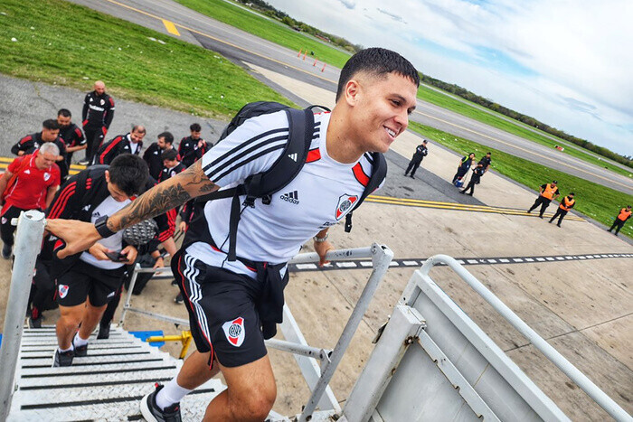 River va por la proeza ante el durísimo Palmeiras