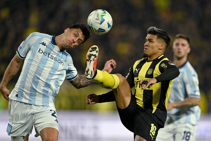 Noche definitoria de Copas: Racing, Vélez y Huracán obligados a ganar