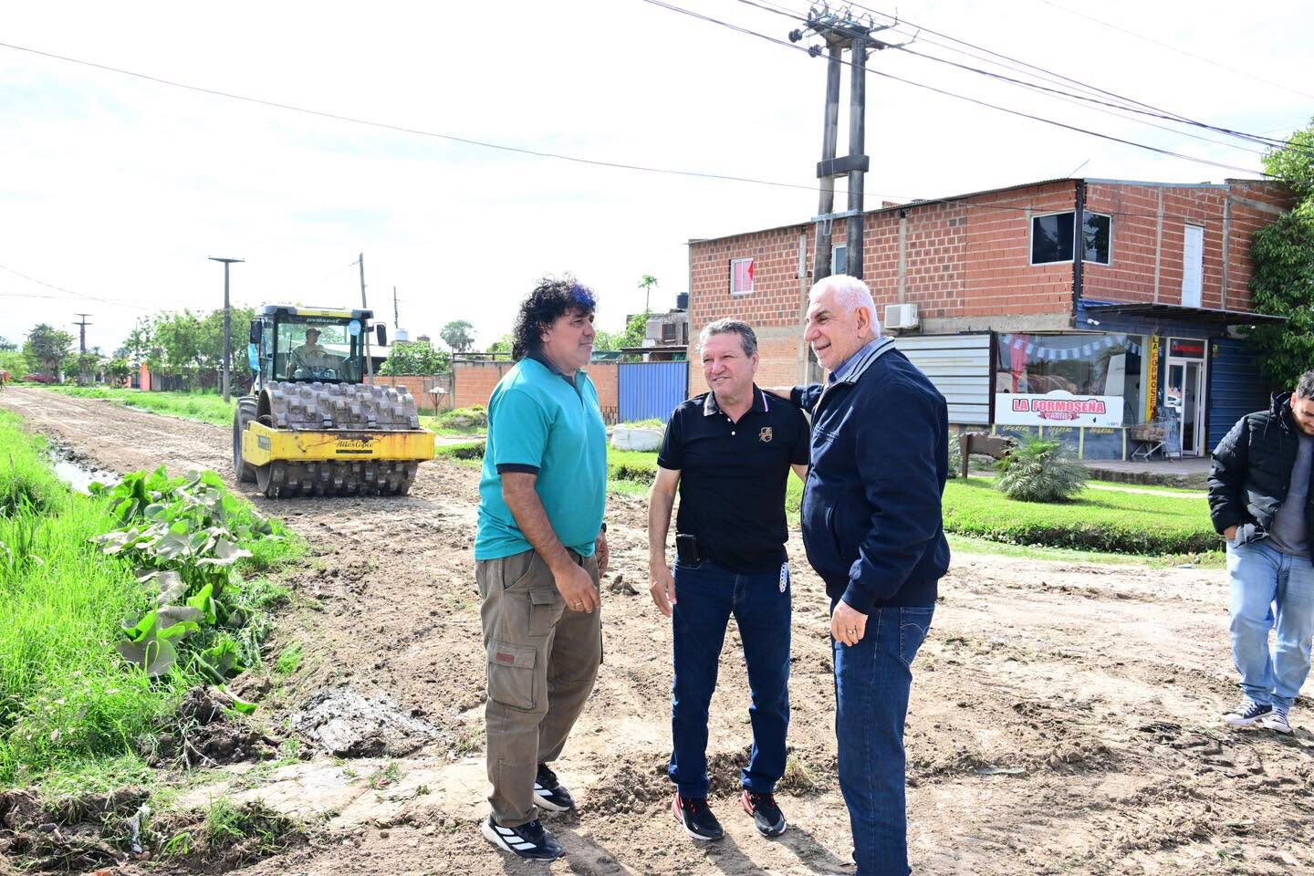 El intendente Jofré supervisó trabajos en el barrio 12 de Octubre