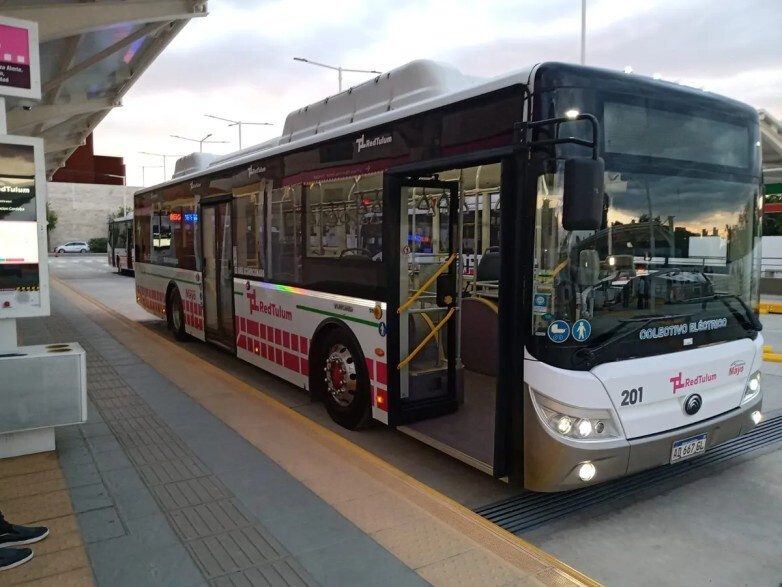 Tarifazo en marcha: viajar en colectivo ya roza el lujo en San Juan