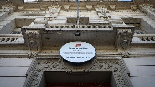 Mateo y Olivia, los nombres más elegidos en 2025