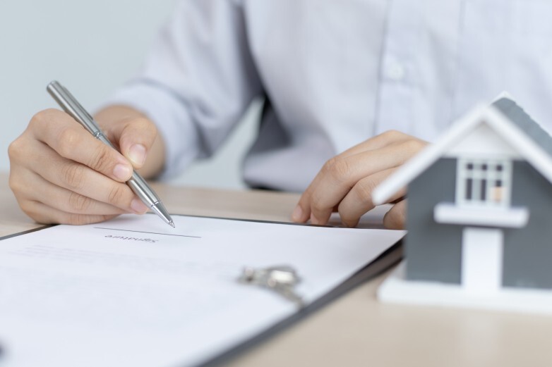 La Dirección de Regularización y Consolidación Dominial del Ministerio de Gobierno reporta significativos avances en el programa «Escriturá tu vivienda» durante el período enero-agosto de 2024