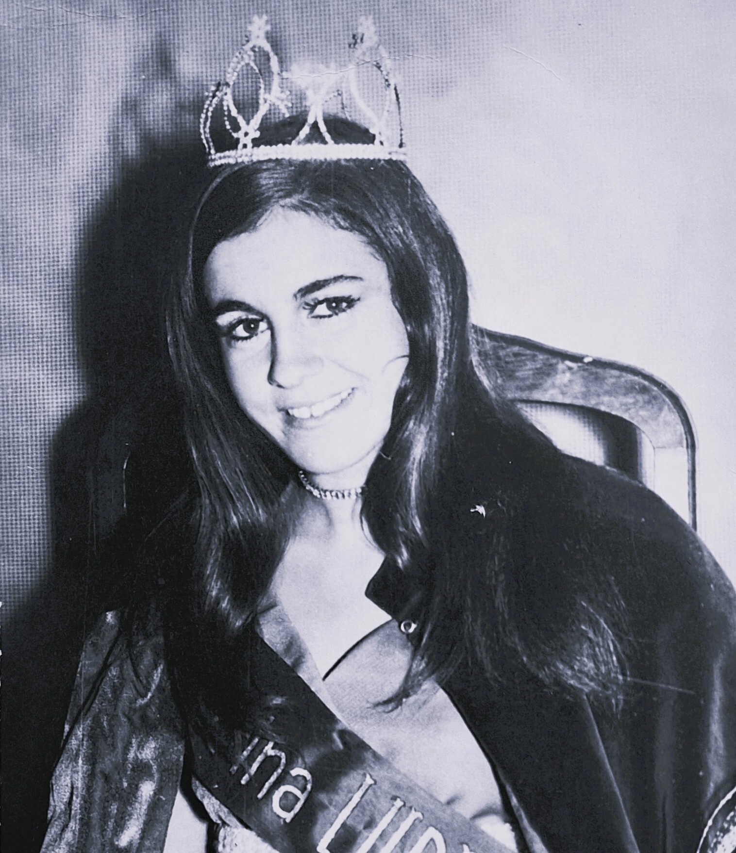 reina del lúpulo ma del Carmen C 1971 001.jpg