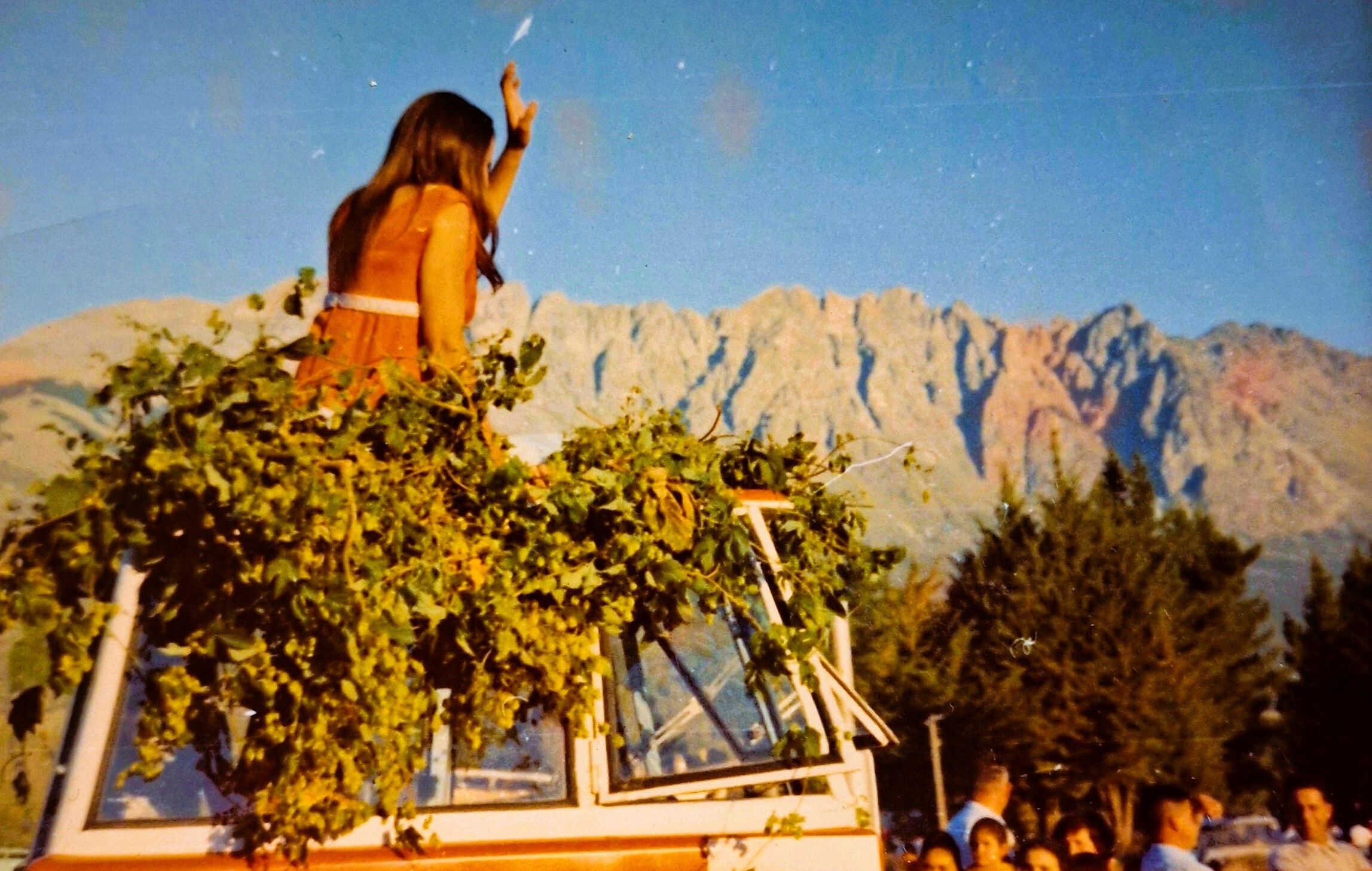 El Bolsón: historias de los reinados en el Centenario El Bolsón: historias de los reinados en el Centenario