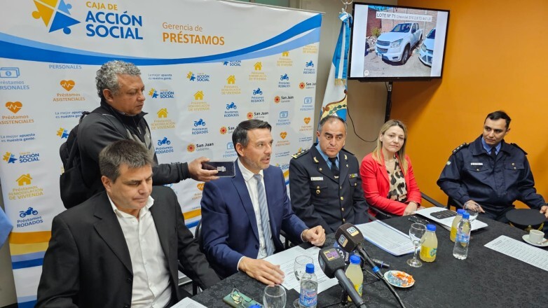 La Caja de Acción Social rematará 71 vehículos de la Policía