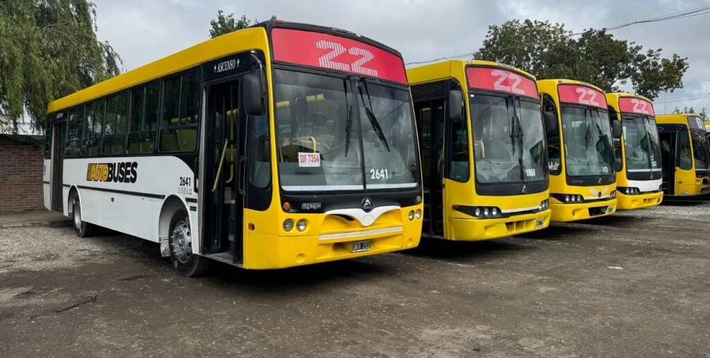 La UTA y la FATAP cerraron la paritaria para el transporte del interior: suba del 10,5% y suma fija de $60.000