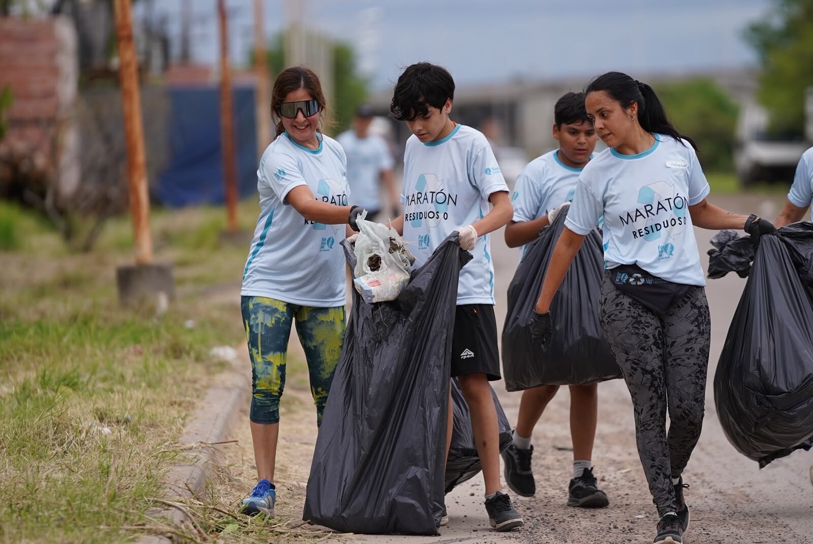 Vecinos recuperaron más de 450 kilos de residuos en la maratón ambiental