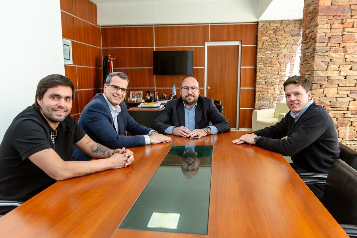 La Municipalidad de Rivadavia y la Municipalidad de Rawson ya trabajan juntos para dotar de mayor seguridad, transitabilidad y conectividad al límite sur de ambos departamentos.