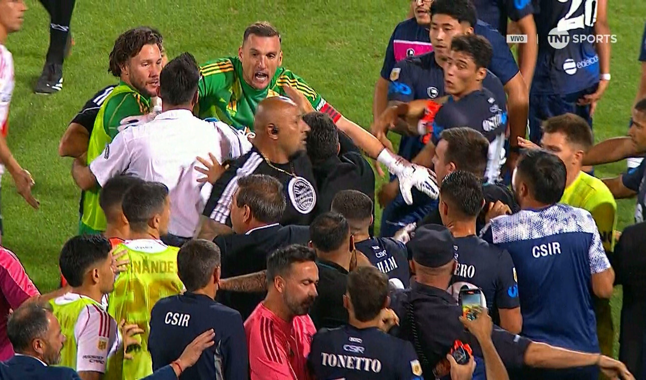 River perdió en Mendoza con escandaloso final incluido