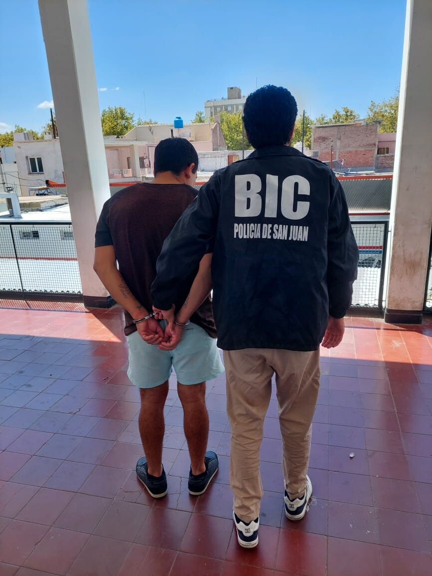 Atraparon a un delincuente que había robado en una Empresa Constructora