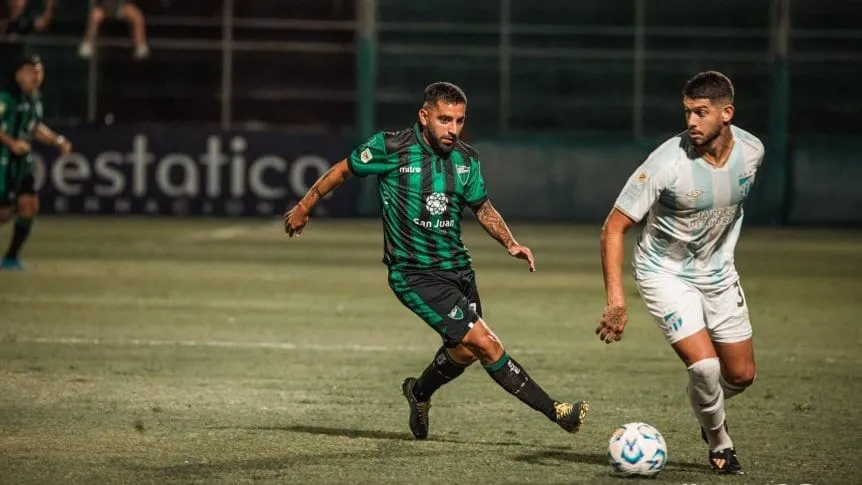 FÚTBOL: Atlético Tucumán, madrugó a un San Martín de San Juan sin definición