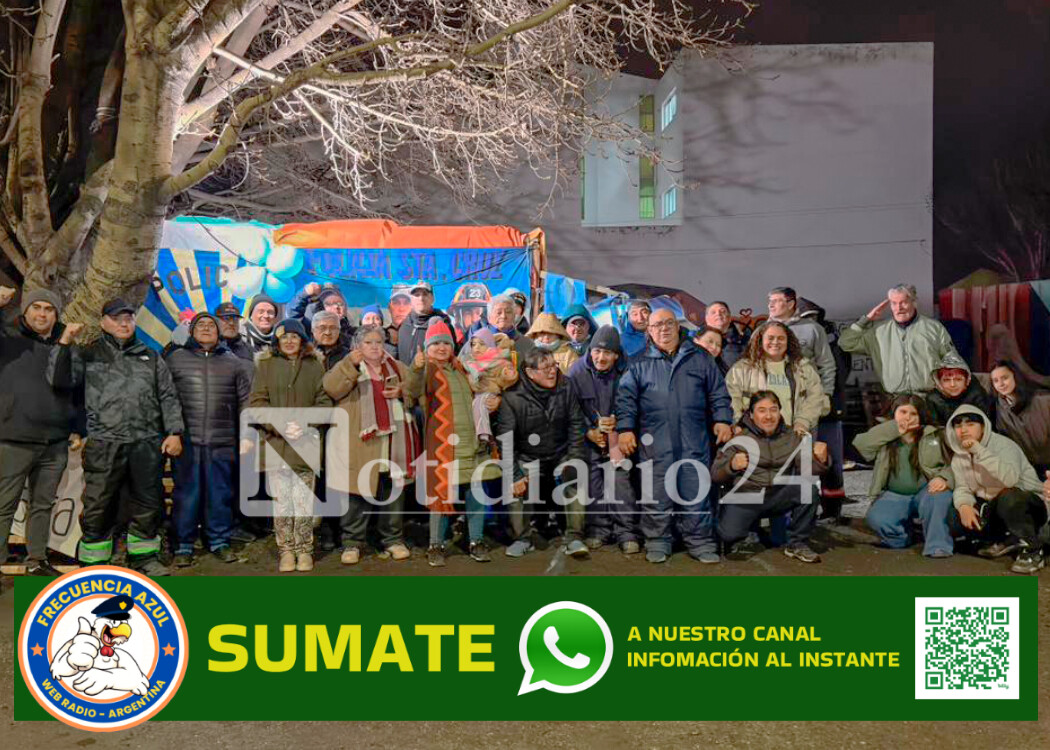 Santa Cruz: policías autoconvocados acampan frente a Casa de Gobierno y reclaman una negociación real