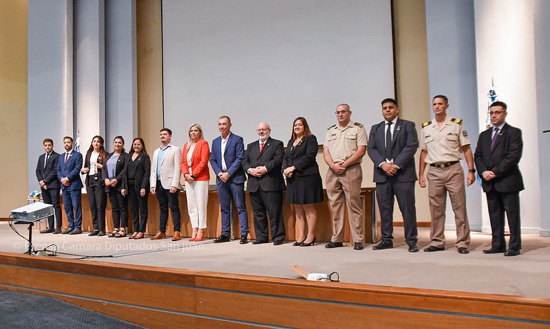 LEGISLATURA: Inició el Seminario sobre Símbolos Patrios y Logística Protocolar