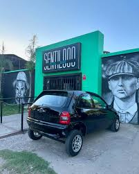 Villa Allende: Joven brutalmente agredido a la salida de un boliche