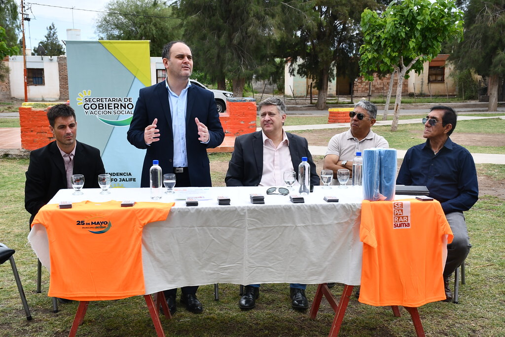 La Secretaría de Ambiente acompaña e impulsa un cambio en la gestión de residuos promoviendo la separación en origen en toda la provincia.