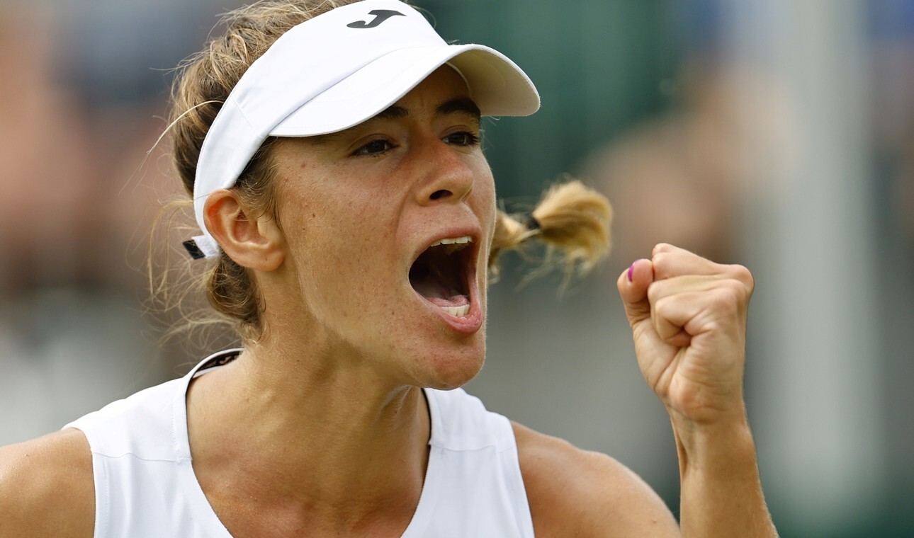 sierrasolanawimbledon1.jpg Solana Sierra pasó a la seminfinal en Mallorca. Cayó Lourdes Carlé