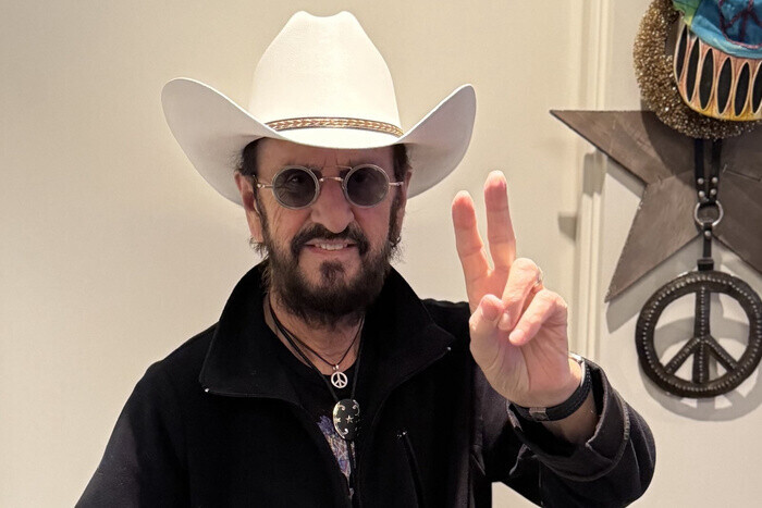 Ringo Starr editó Look Up, a todo country-rock