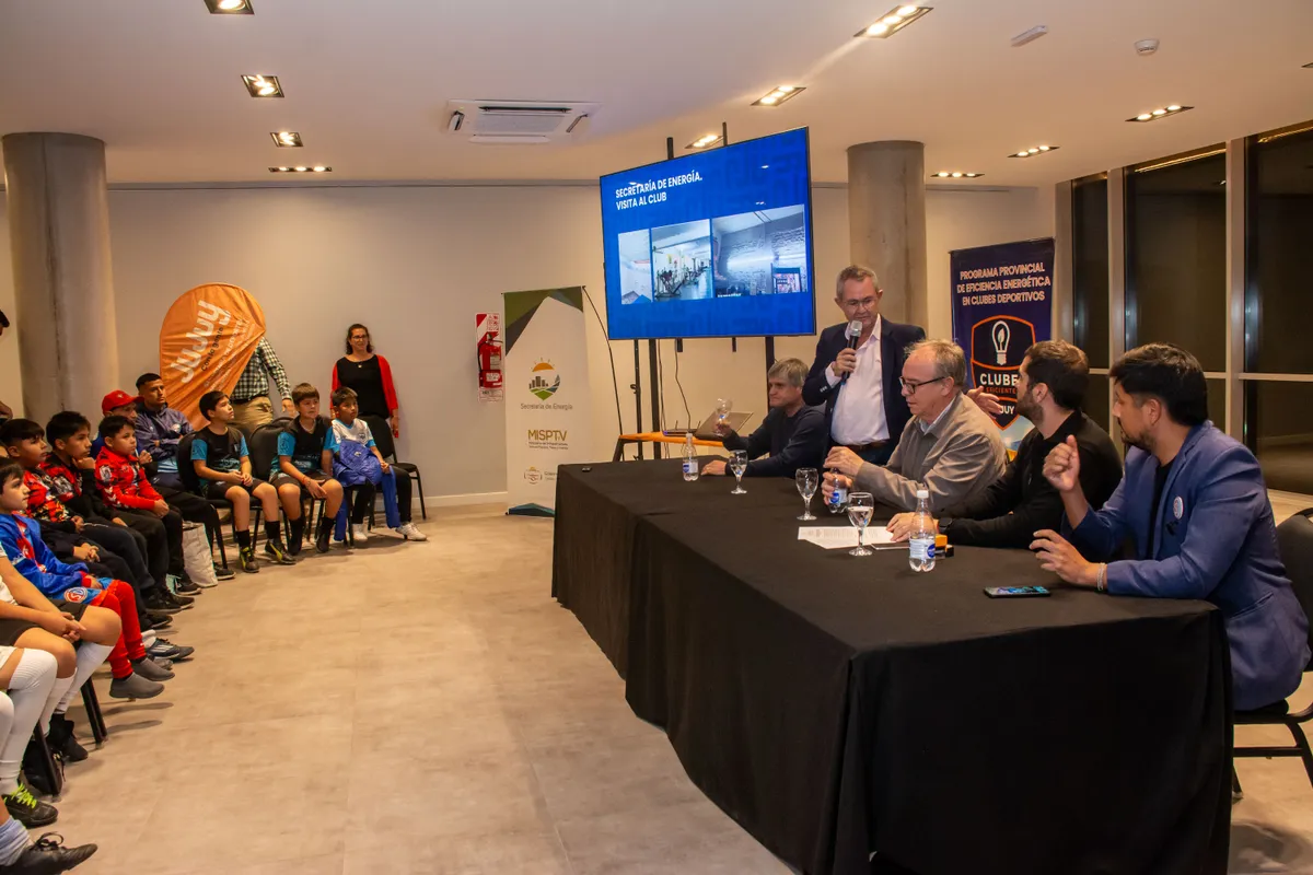 Presentaron el Programa «Clubes Eficientes»