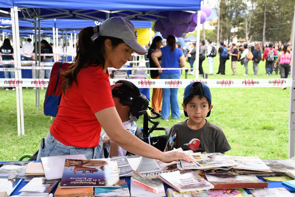 suelta-de-libros-unsa-6-1024x683.webp Mañana se realiza la 4ta edición de la Suelta de Libros organizada por el municipio