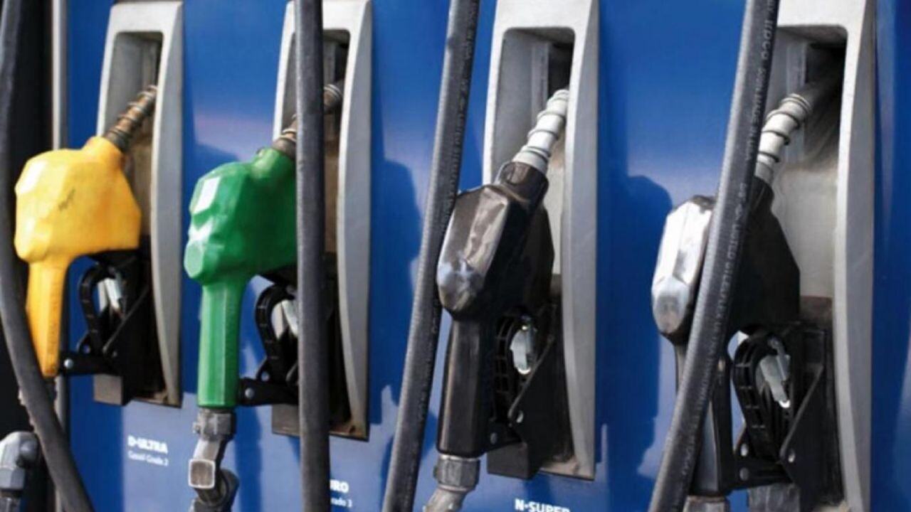 POSTERGAN EL AUMENTO DE LOS IMPUESTOS AL COMBUSTIBLE HASTA PRINCIPIOS DE MAYO
