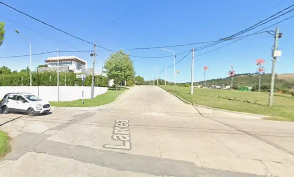 Prohibieron estacionar en una cuadra de calle Tacuarí en Tandil