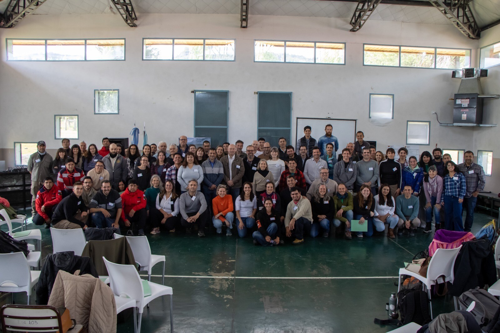 Con amplia participación la Provincia realizó en Cholila un taller sobre restauración de áreas afectadas por incendios forestales
