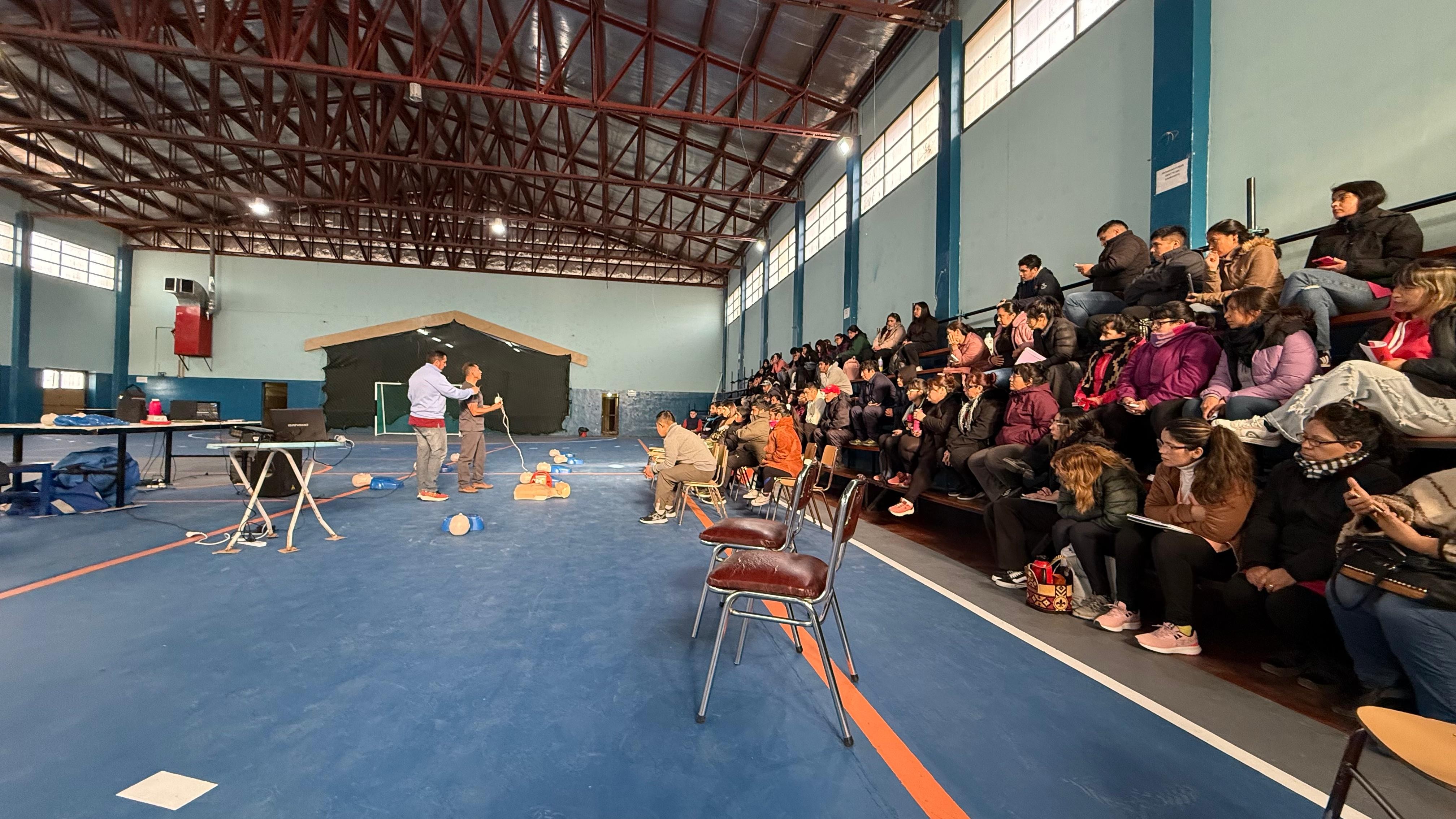 Provincia dictó talleres de capacitación en Primeros Auxilios y RCP en Paso de Indios
