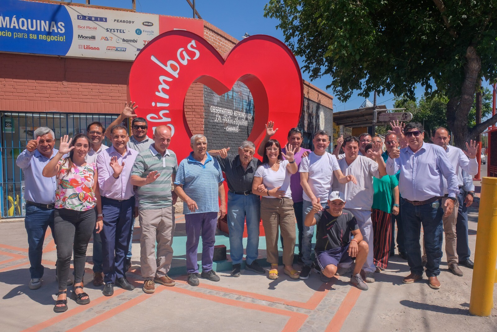 En el cierre del año la intendenta Daniela Rodriguez dejo  en funcionamiento la segunda etapa del Centro Comercial a Cielo Abierto de Chimbas