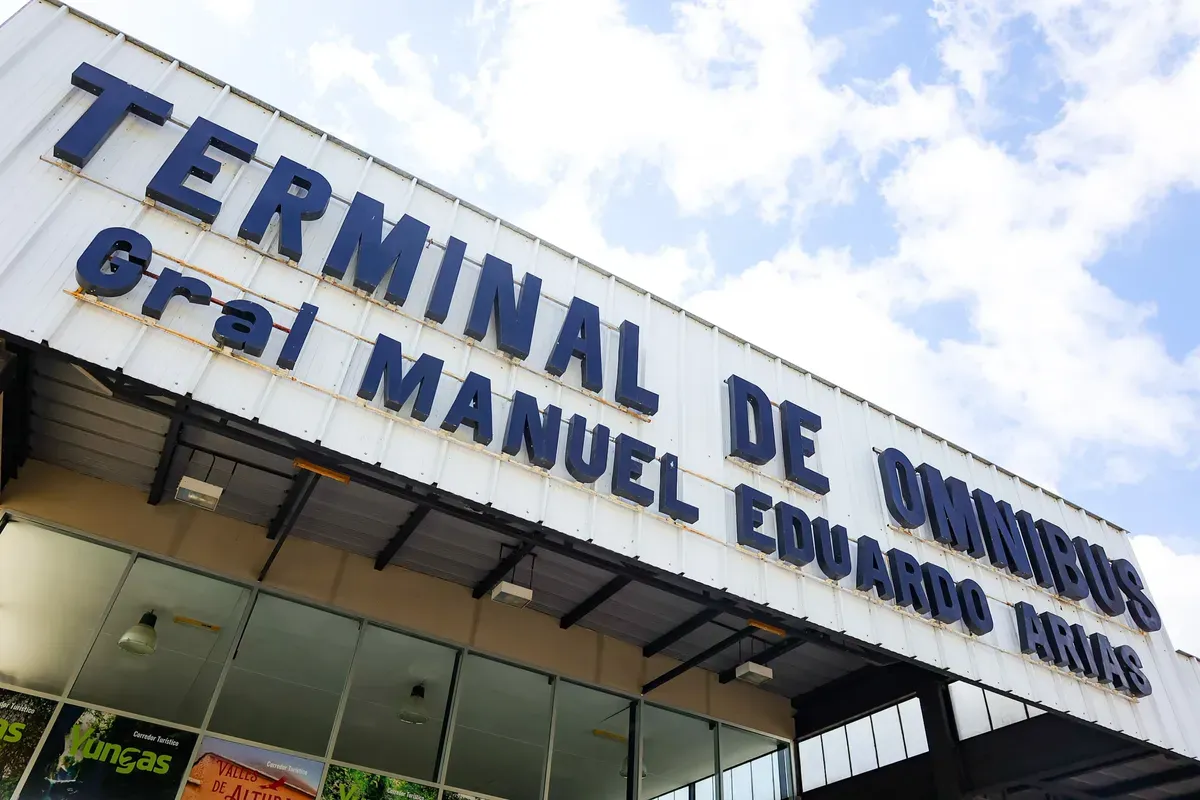 Elecciones: el transporte de media distancia será gratuito