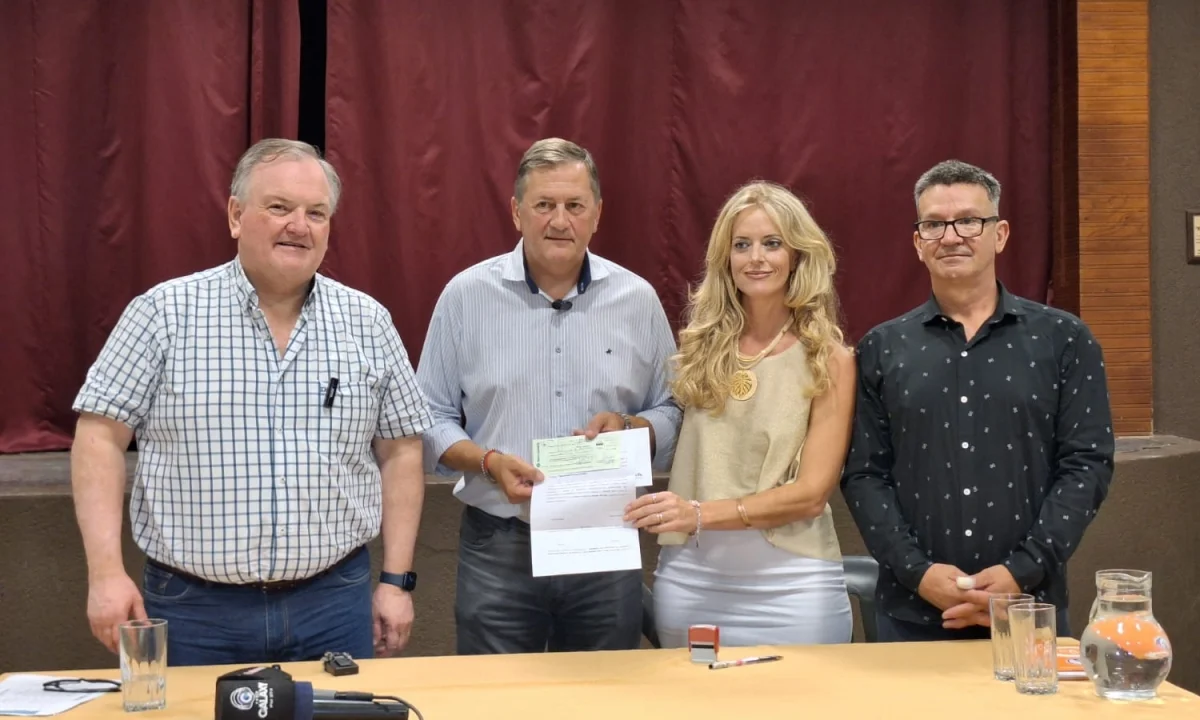 El senador Michlig acercó fondos provinciales para refaccionar la Terminal de Ómnibus de San Cristóbal