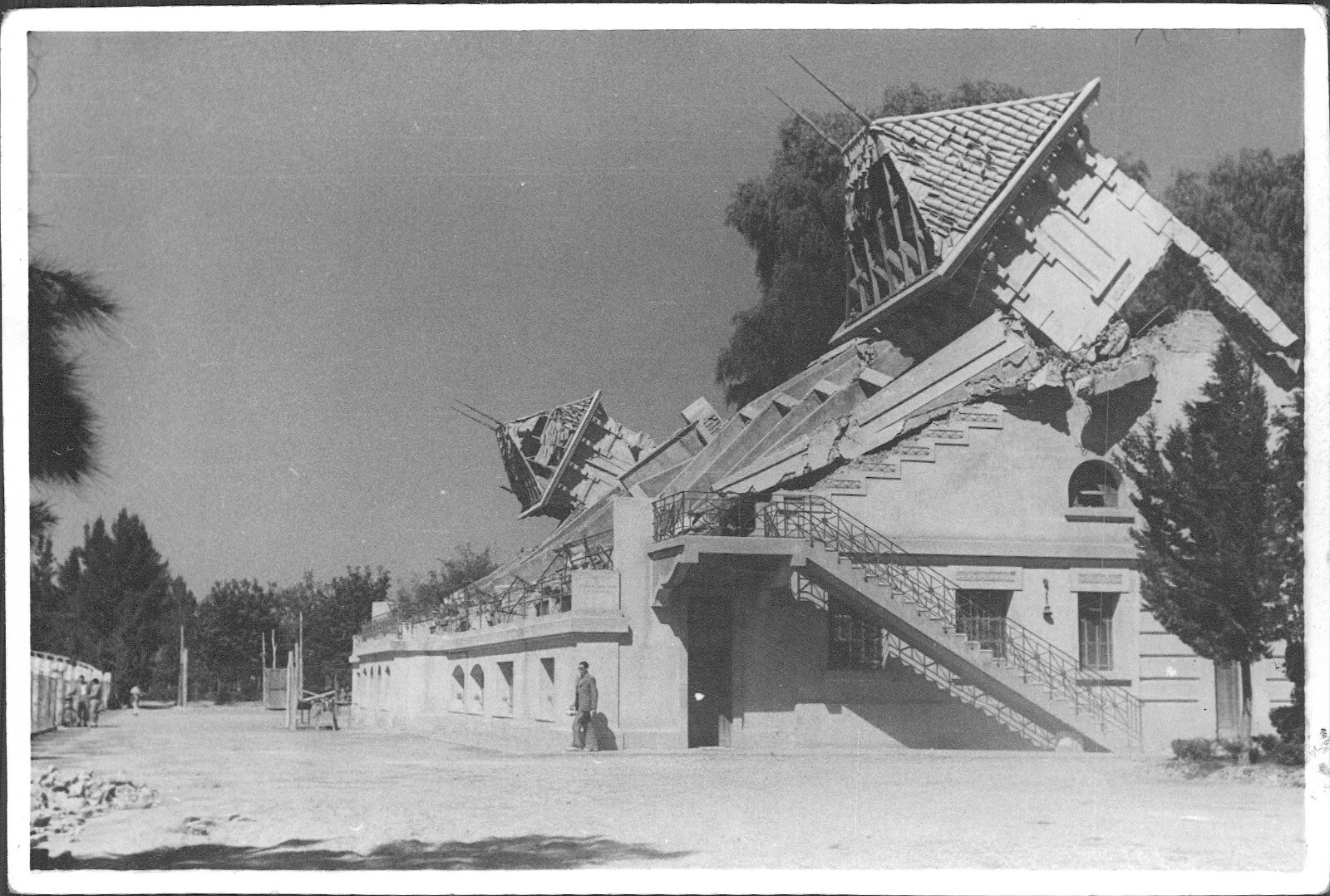 terremoto-44-1.jpg terremoto-44-1.jpg