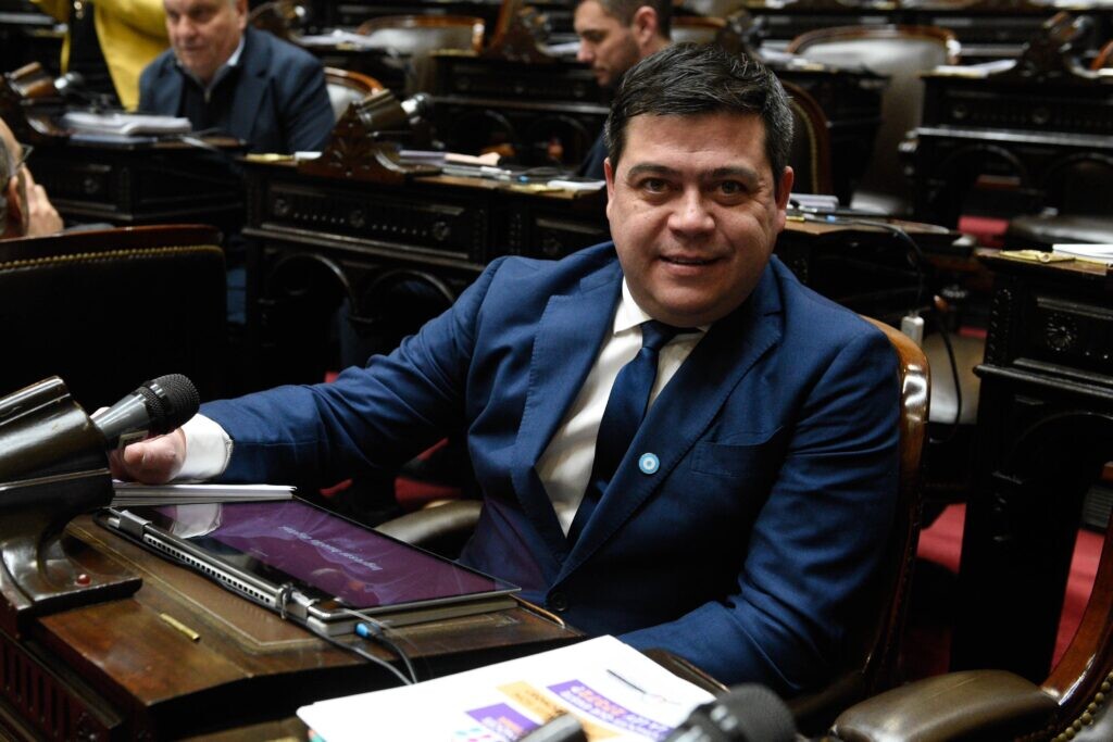 Treffinger apuntó con dureza contra Torres y lo acusó de “vender humo”