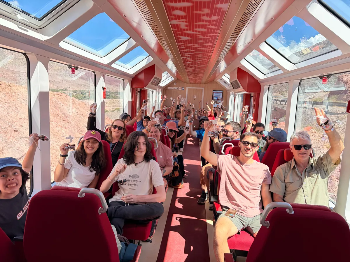 El Tren Solar de la Quebrada acompañó un exitoso fin de semana largo con experiencias completas y alta demanda