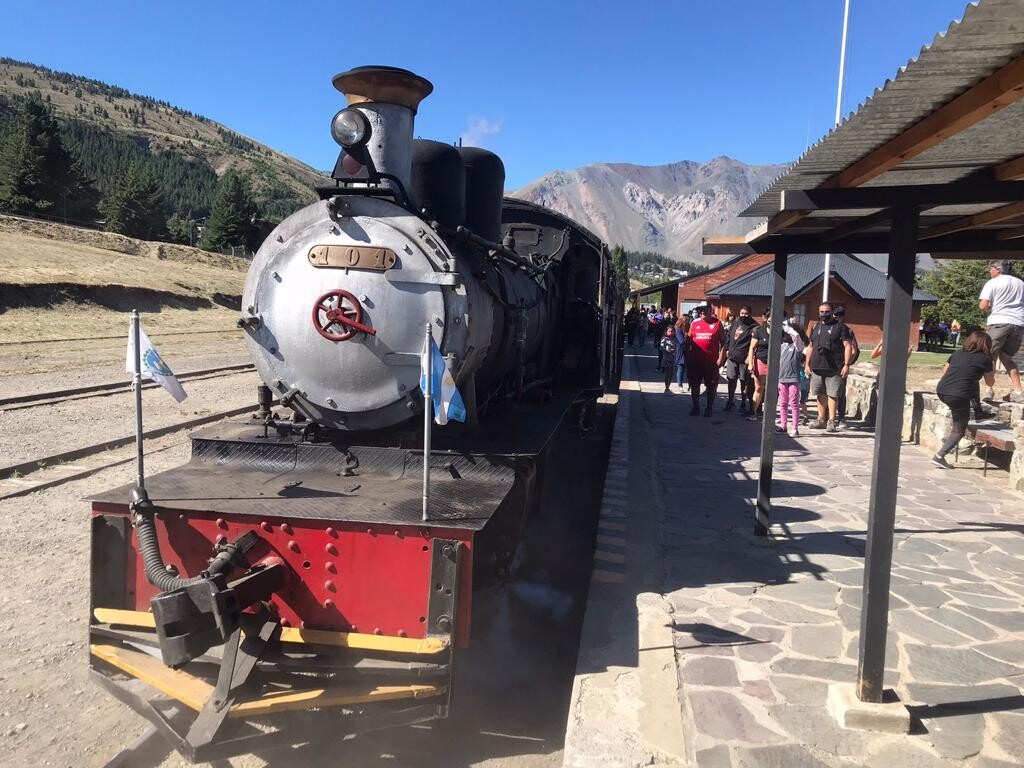 “La Trochita” anuncia su calendario de salidas para enero y febrero