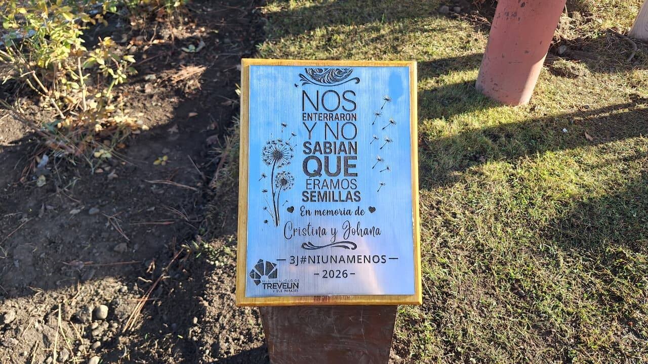 trevelin_rindio_homenaje_a_johana_saez_y_cristina_cayecul_2.jpg