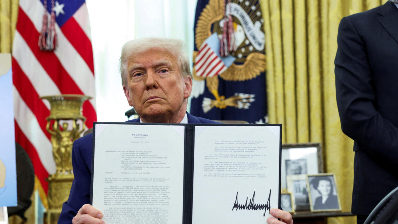 Donald Trump impone aranceles recíprocos a importaciones