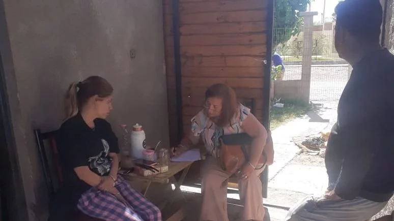 Rivadavia Ciudad brindó asistencia a una familia de de la localidad de La Bebida tras un incendio en su hogar