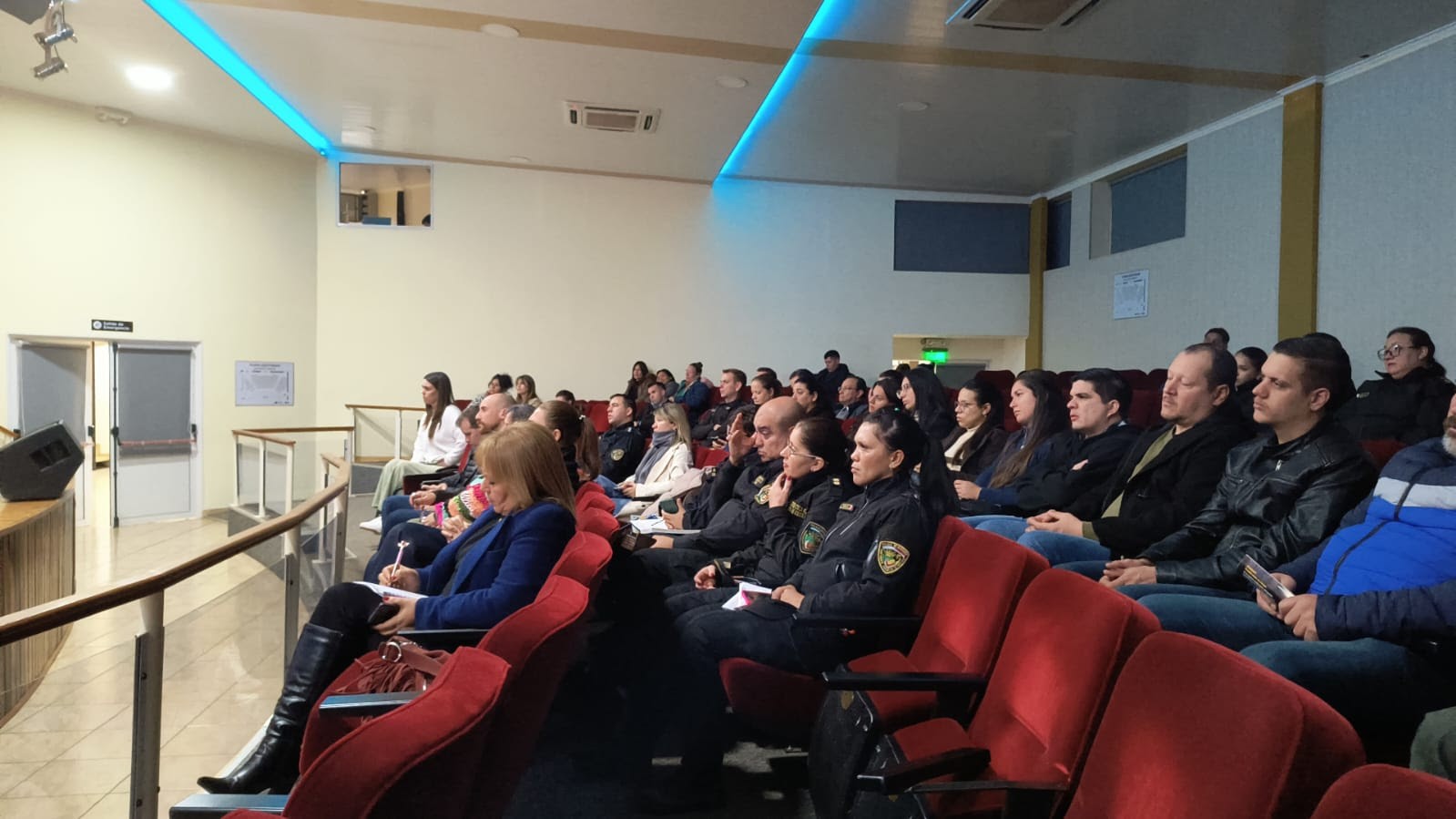 unnamed.jpg unnamed.jpg