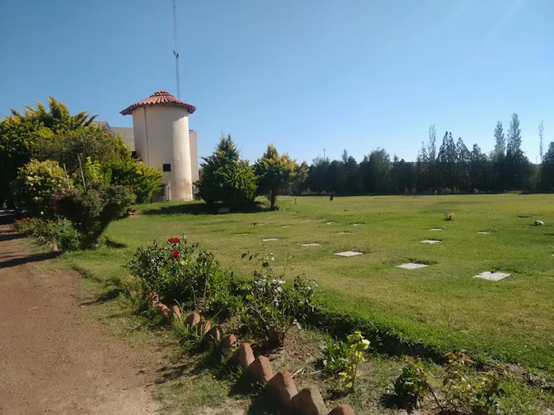 unnamedjpg.webp Tragedia en Rivadavia: Un Policía Fallece Tras Dispararse en el Cementerio El Mirador