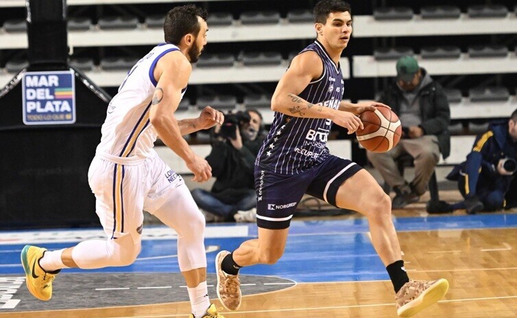 Muy buenos triunfos de Peñarol y Gimnasia. Hoy, Olímpico-Unión