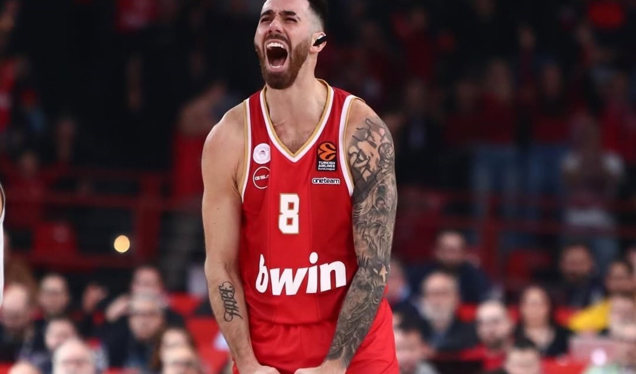 El Olimpiacos de Vildoza le ganó al Madrid y lo eliminó de la Euroliga