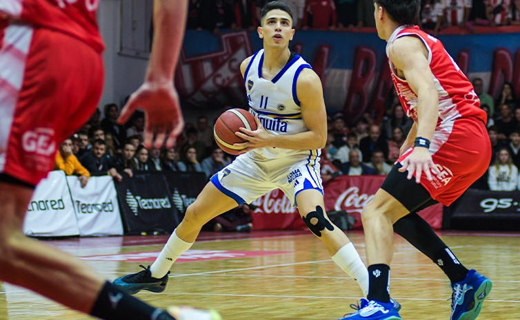 Boca ganó en Córdoba, recuperó la localía y pasó al frente en la final