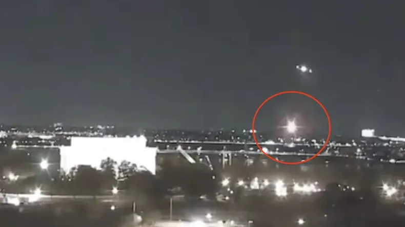 Tragedia en EE.UU.: Choque entre un avión comercial y un helicóptero militar