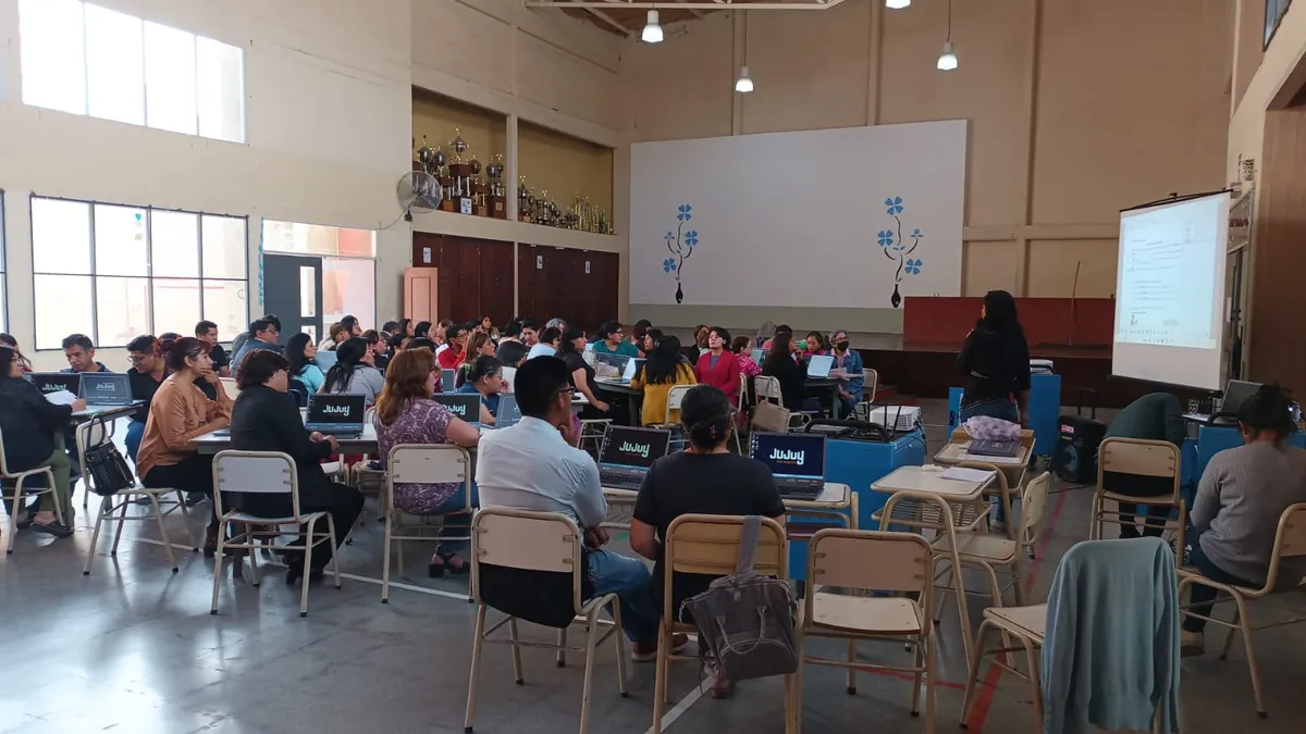 Continúa la formación en el uso técnico y pedagógico de las ADM