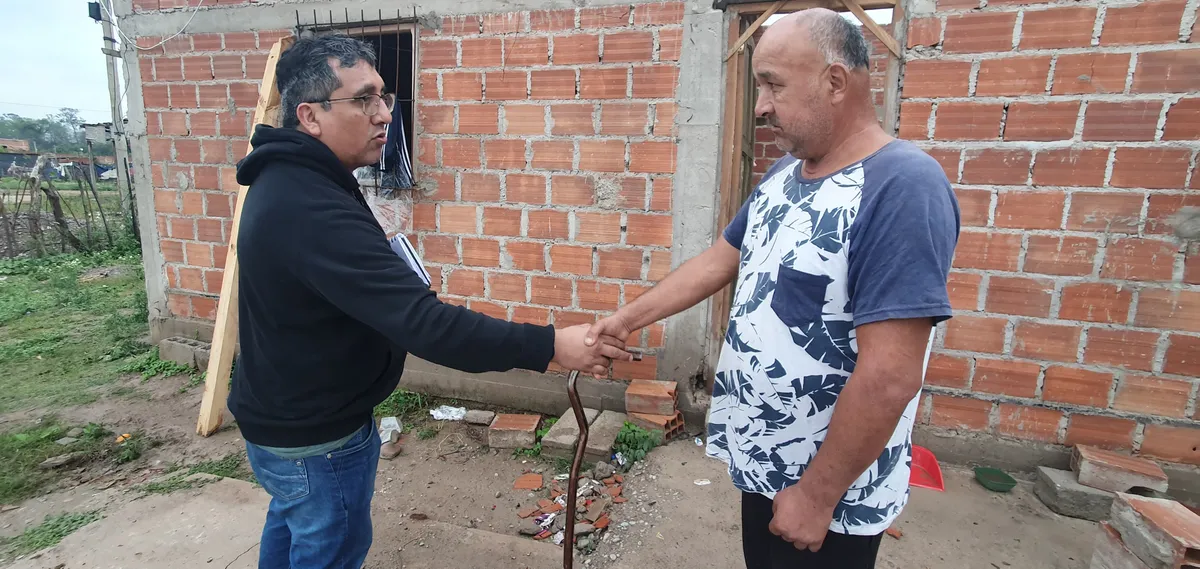 Asistencia integral a cerca de 170 familias tras el temporal en Libertador