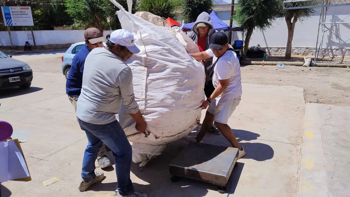 Chayada de Mojones: Los Runkankos y Los Pho ganaron como comparsas sostenibles